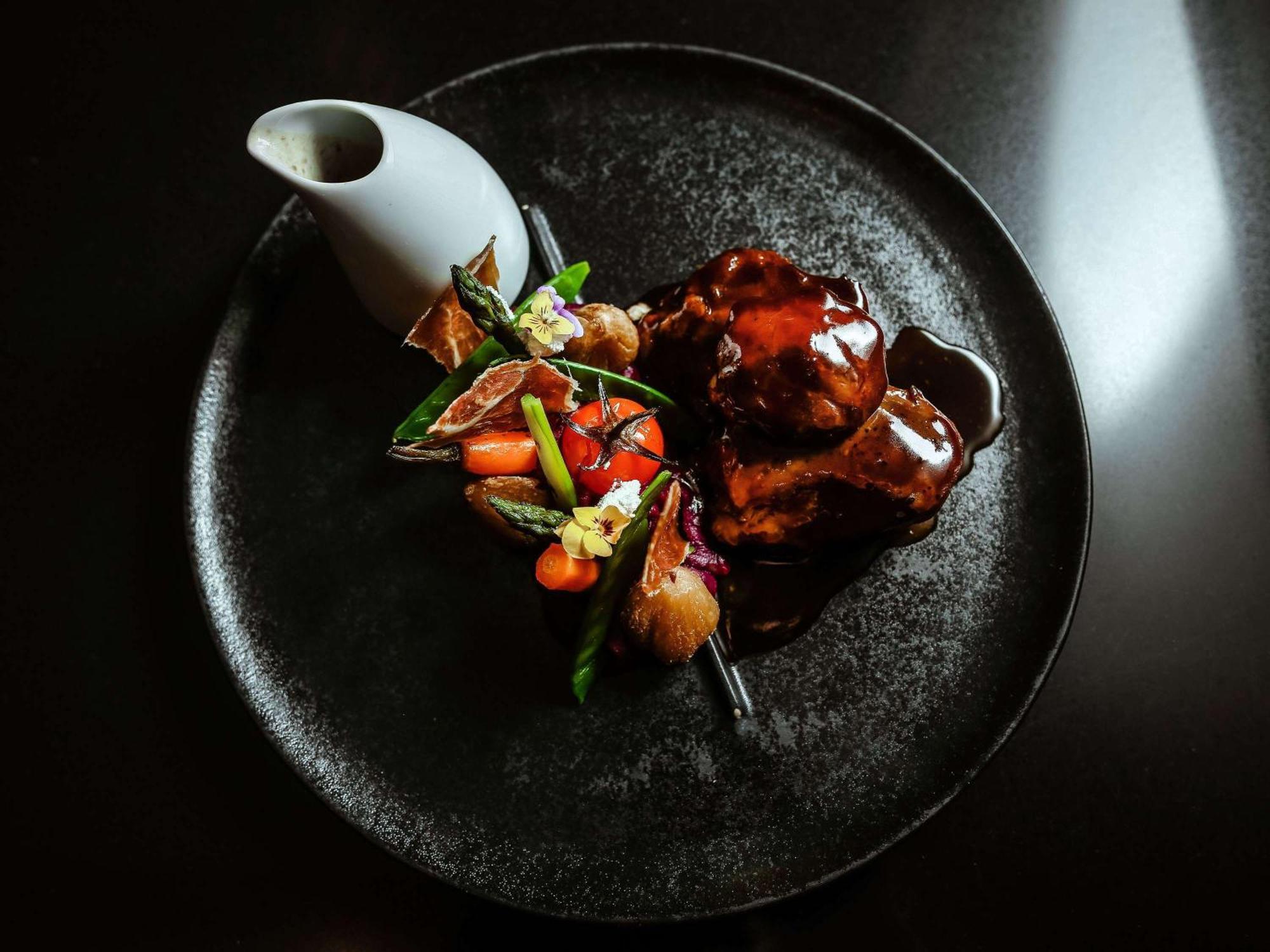 Lisboa 里斯本索菲特大饭店酒店 外观 照片 A plate of teriyaki chicken